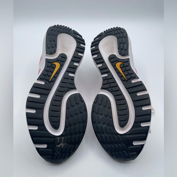 Women’s Nike React Escape Run 2 Premium Light Soft Pink - DO9480-600 Shoes 11.5 - Picture 9 of 9